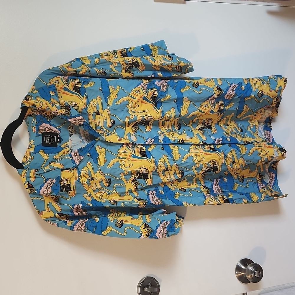 Brain dead Button up